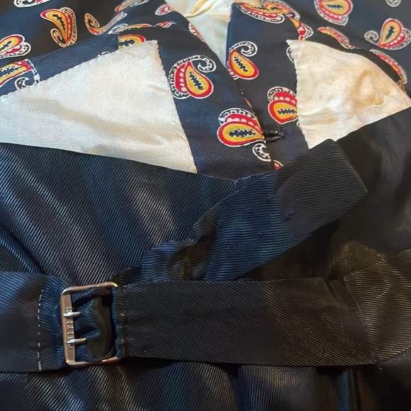 Welch Margetson Silk Waistcoat - Picture 15 of 15